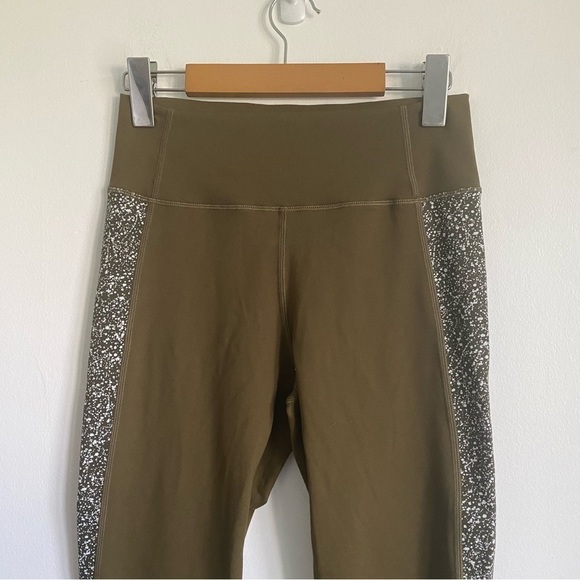 ZYIA Active Spandex 7/8 Leggings • Olive Army Green Speckled Striped • Size 8 10 - Picture 2 of 8